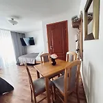 Ada & Pansiyon Karwia