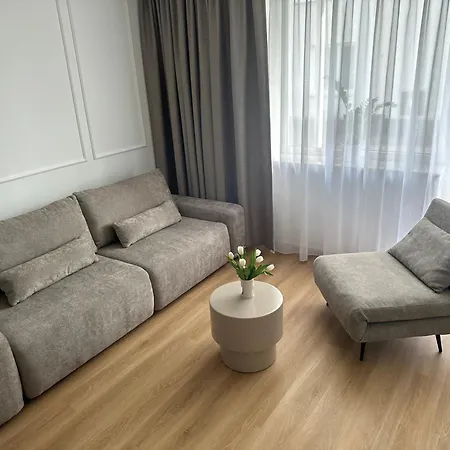 בית אירוח Ada & *