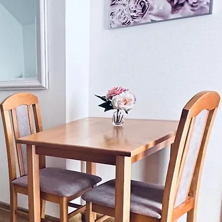 Ada & בית אירוח