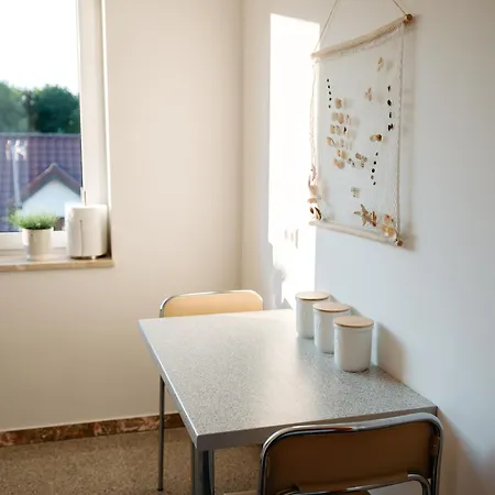 Ada & Privatunterkunft *