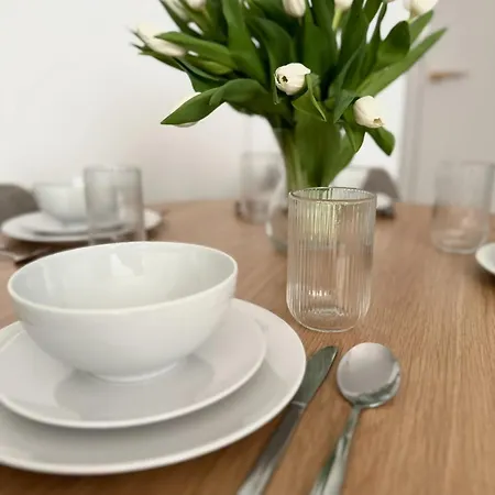 Habitación en casa particular Ada & *