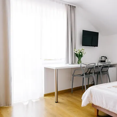 Ada Pokoje&apartamenty