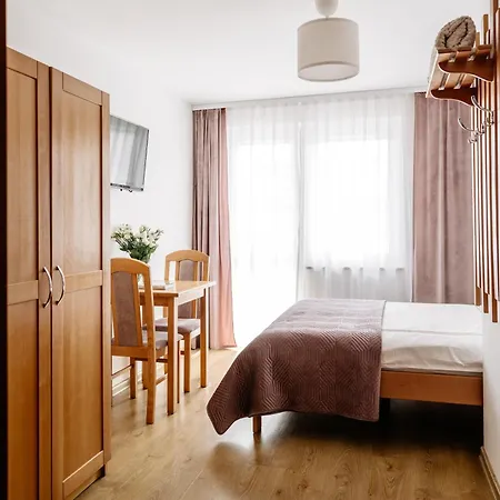 Habitación en casa particular Ada & Karwia