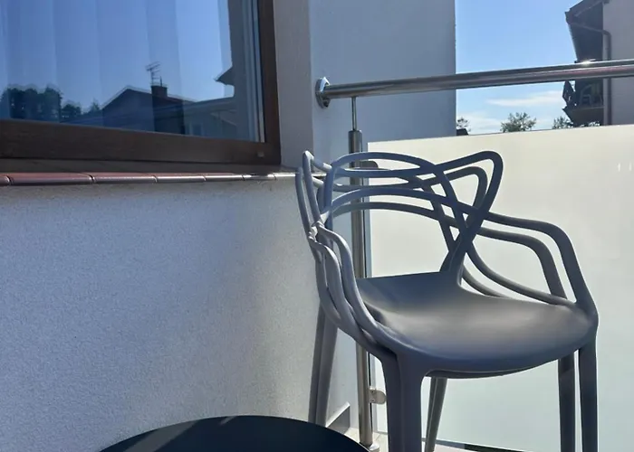 Ada & * كارفيا